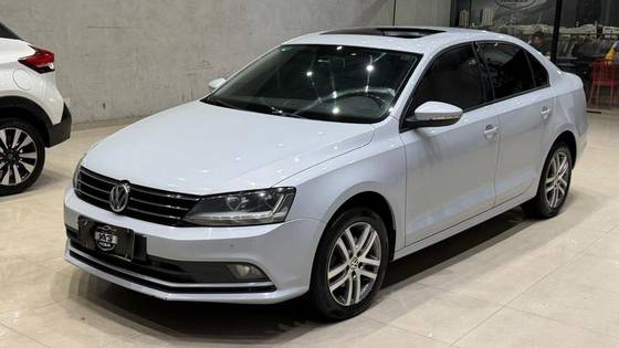 VOLKSWAGEN JETTA 1.4 16V TSI COMFORTLINE GASOLINA 4P TIPTRONIC VOLKSWAGEN JETTA 1.4 16V TSI COMFORTLINE GASOLINA 4P TIPTRONIC